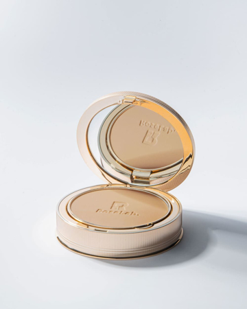 Imagen de Polvo Compacto C04 ALMOND